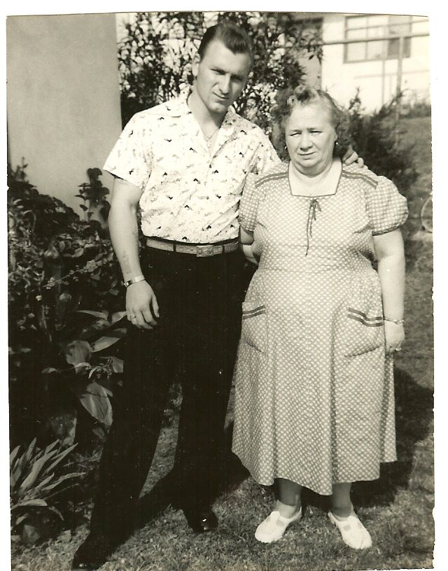 Photograph of Margaret Fessenden and Robert Yingling
